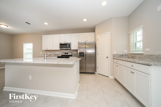 Building Photo - 75583 Canterwood Dr