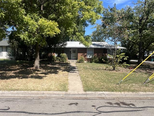 Primary Photo - 800 Westway St