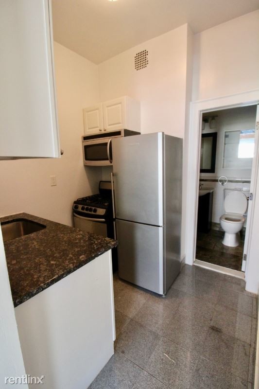 Building Photo - 1 br, 1 bath House - 104 Perry St 3a Unit 3a