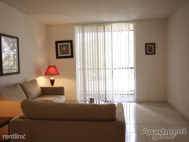 Foto del edificio - 3540 NW 50th Ave
