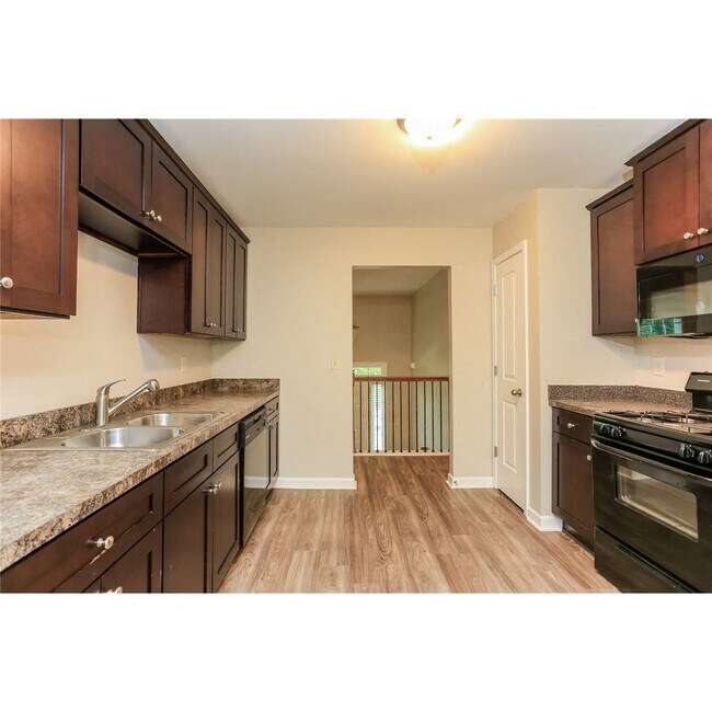 Building Photo - 7070 Felton Ln