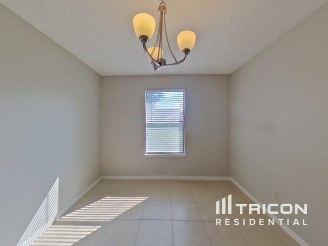 Building Photo - 7058 Star Rush Dr