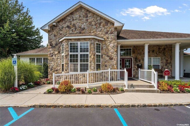 Building Photo - 80 Deer Valley Dr