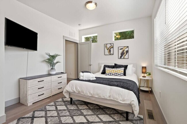 Foto del edificio - Williams St. Duplex