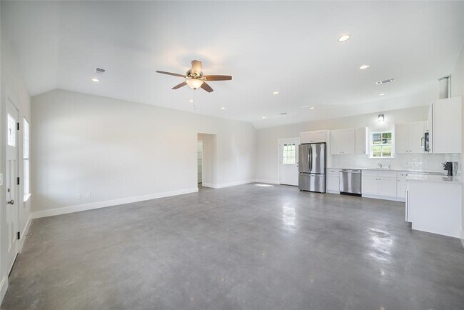 Foto del edificio - 500 Harmon Hills Cove