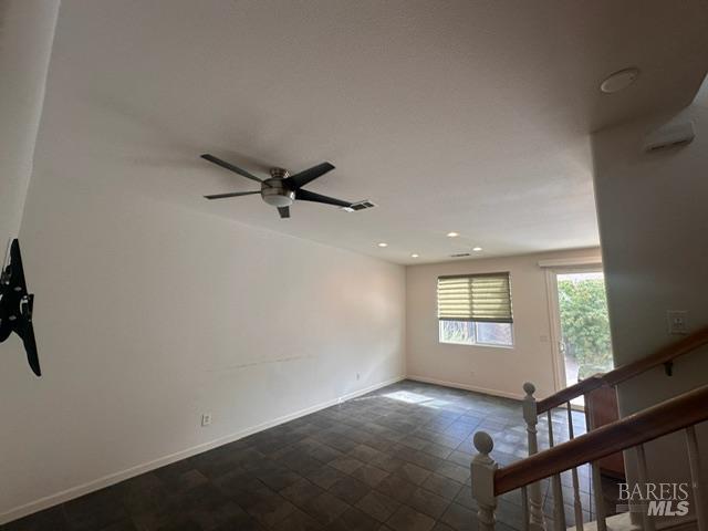 Foto del edificio - 1067 Portofino Ave