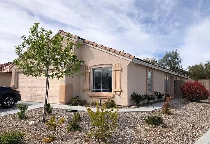 Primary Photo - 10911 Vallerosa St