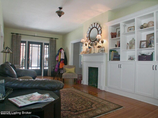 Foto del edificio - 2316 Carolina Ave