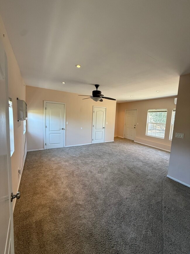 Bedroom - 4003 Garey Ave