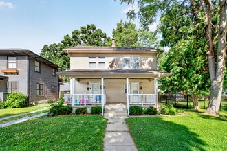 Building Photo - 3476 Birchwood Ave