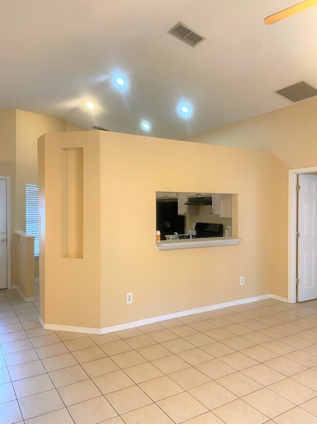 Foto del edificio - 4189 Shadow Creek Cir