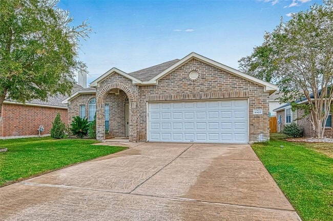Building Photo - 10422 Hamlet Vale Ct