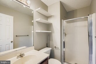 Building Photo - 2209 Bluegrass Heights Ct