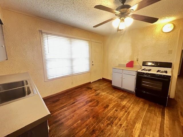 Foto del edificio - 351 Fagg Dr