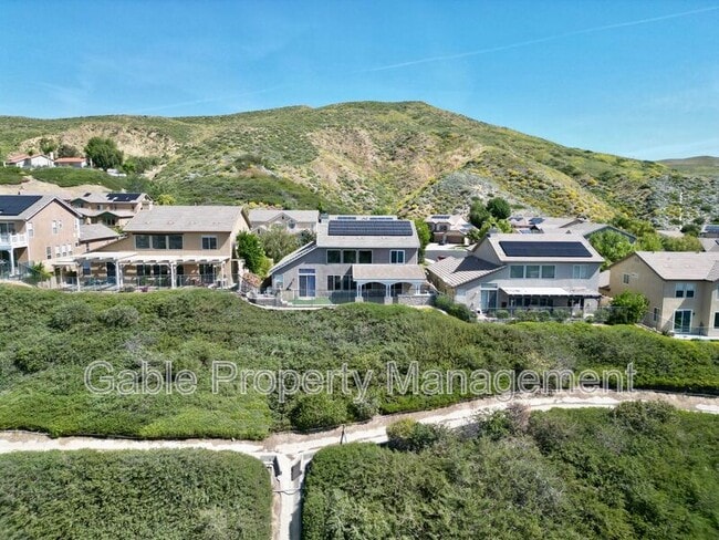 Building Photo - 19114 Olympic Crest Dr