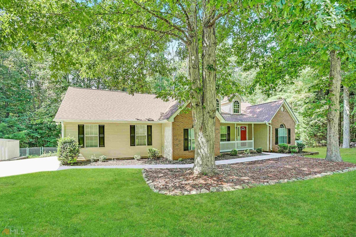 1001 Herb Ct, McDonough, GA 30252 House Rental in McDonough, GA