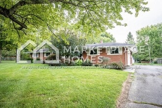 Building Photo - 2820 Oriole Dr