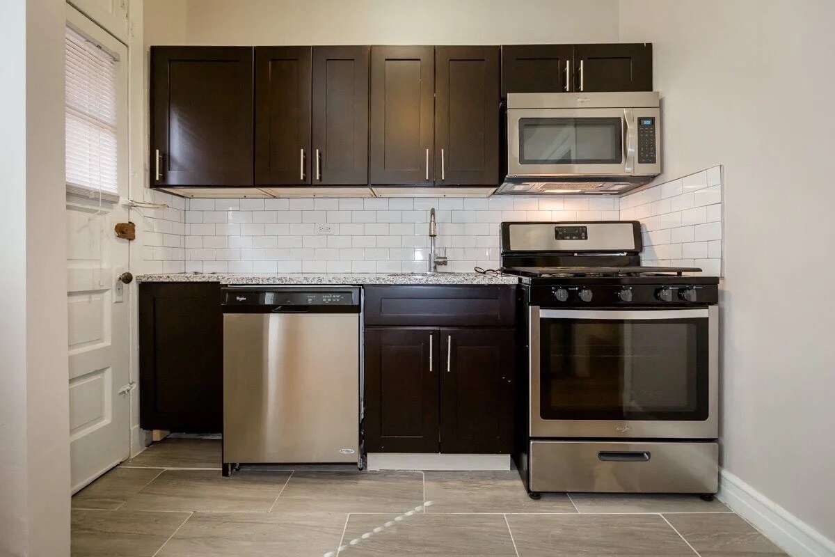 Foto principal - 1437 W Lunt Ave