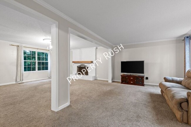 Building Photo - 1813 Colonial Shores Dr