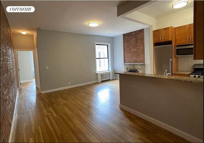 Foto del edificio - 210 W 83rd St