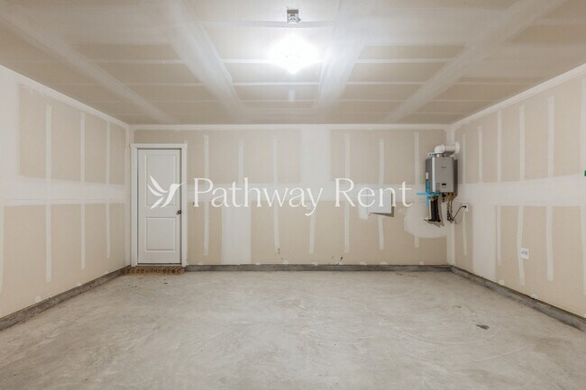Building Photo - 1535 Lanner Mdws Ln
