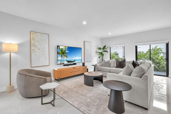 Building Photo - 2951 NW 13th St