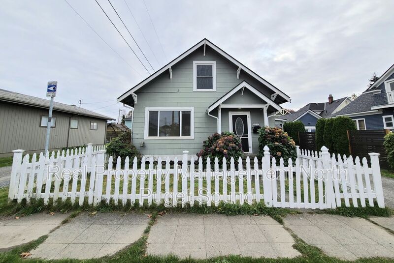 Primary Photo - 2310 22nd St
