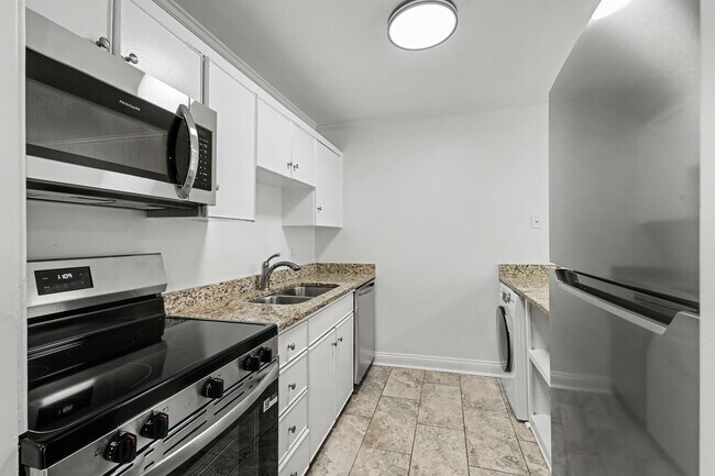 Photo - 116 Harding Pl (Nashville, TN) Townhome