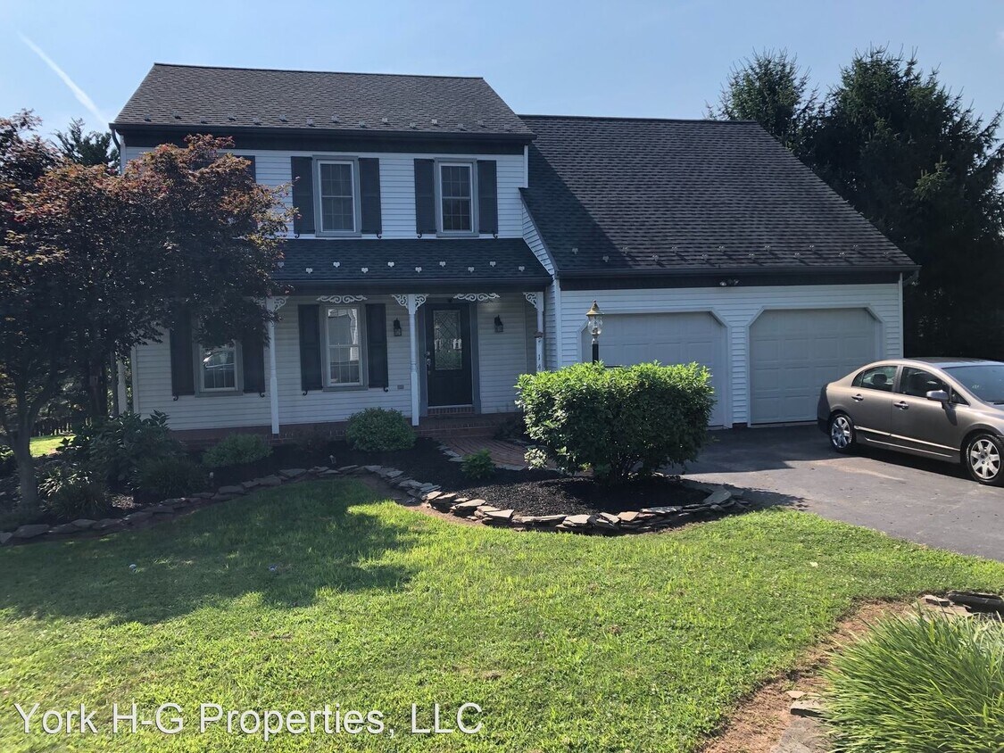 Primary Photo - 4 br, 1.5 bath House - 140 James Drive
