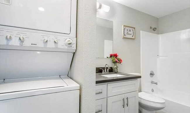 Foto del edificio - Ideally Located 1 Bed Seattle Condo!
