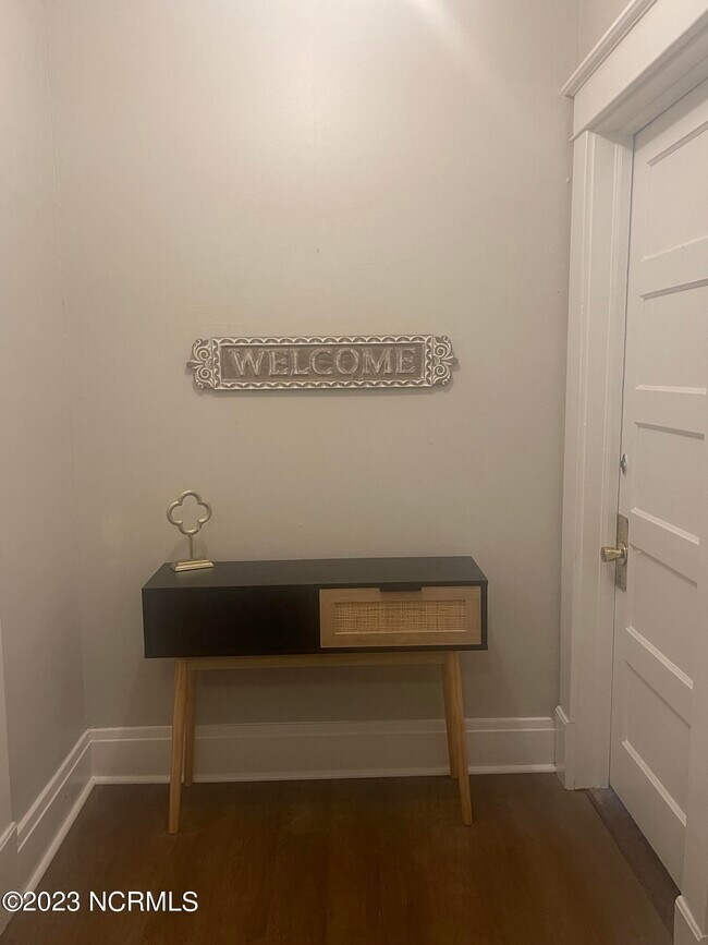 Foto del edificio - 180 N Bennett St