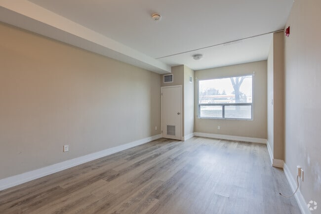 CACHET - 450 pi² - Salon - Warren Court Apartments