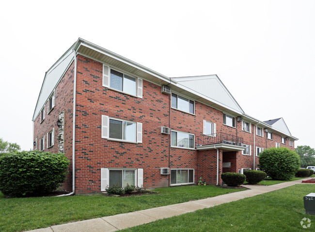 Parkview Apartments - Apartments in Addison, IL | Apartments.com