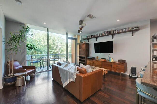 Foto del edificio - 1600 Barton Springs Rd