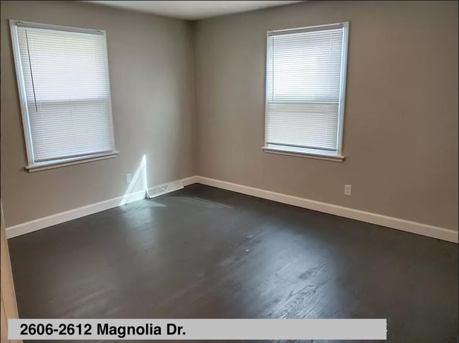 Building Photo - 2606 Magnolia Drive, Unit 2612