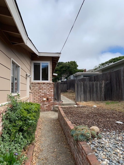 Building Photo - Plumas Ave (1485)