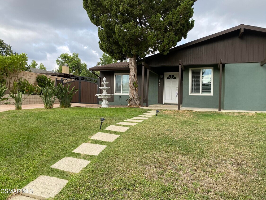 Primary Photo - 10166 Casaba Ave