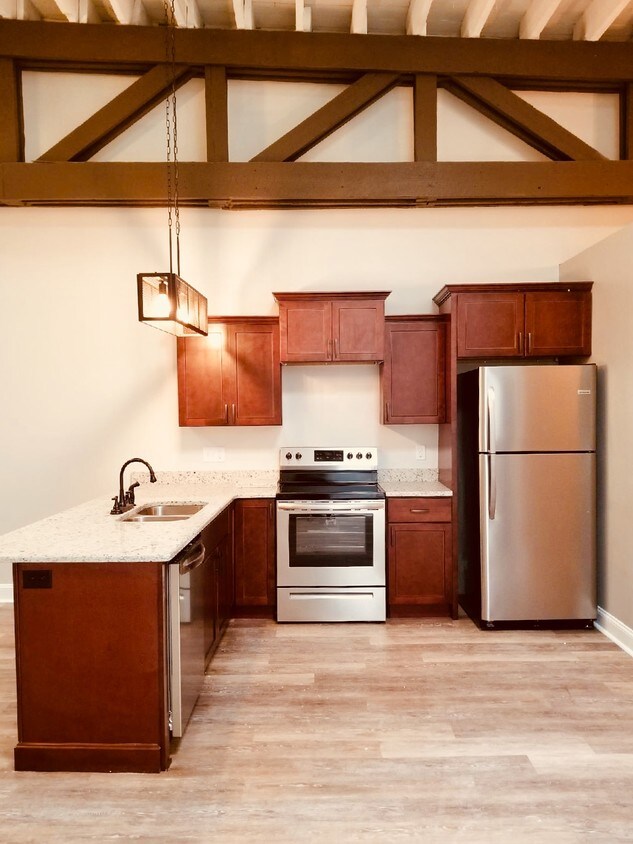 Foto principal - 545 4th Ave