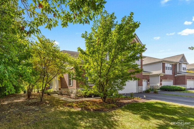 Building Photo - 2704 Blakely Ln