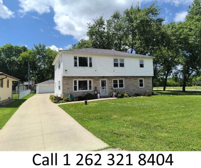 Building Photo - 4311 S 46th St