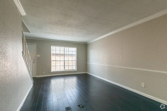 Townhome Living Room - Tiffany I