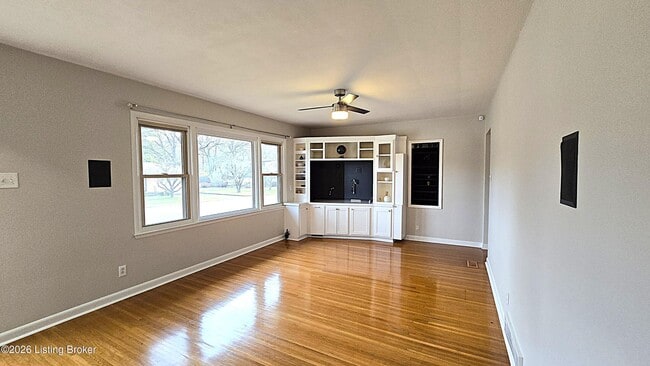 Foto del edificio - 1707 Nightingale Rd