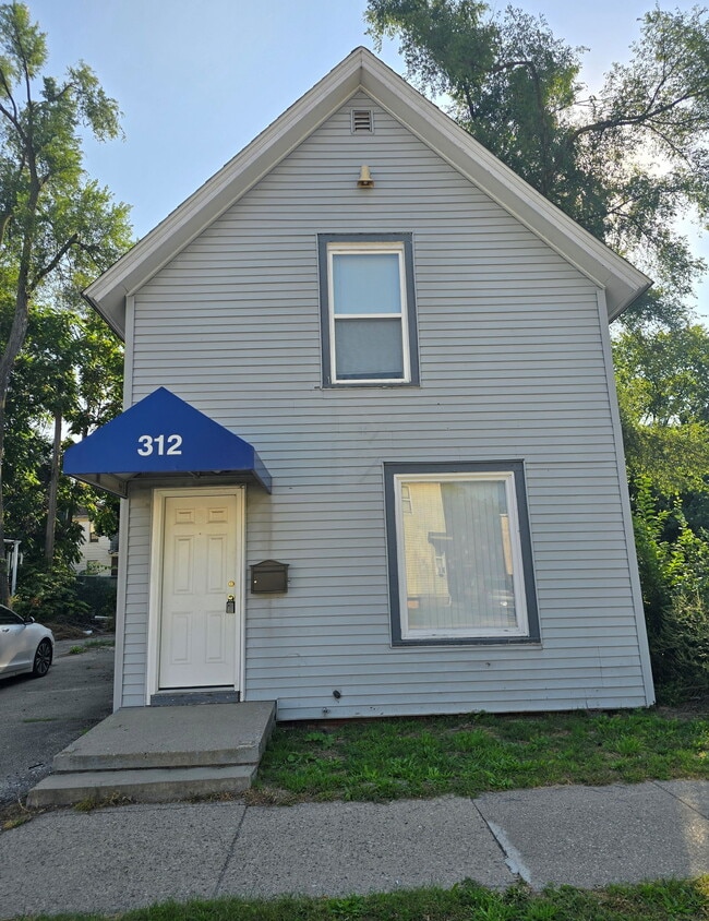 Photo - 312 Ballard Street, Ypsilanti, MI 48197 - 4 BR 3 BA Single-Family Home