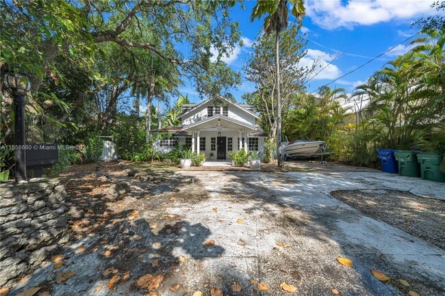 Building Photo - 1779 Micanopy Ave