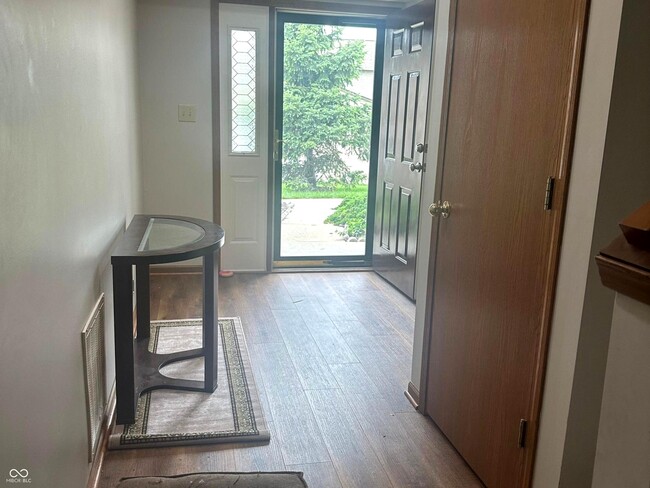Foto del edificio - 9239 Sea Pine Ln