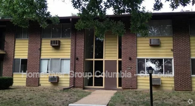 Building Photo - 7411 Sieloff Dr