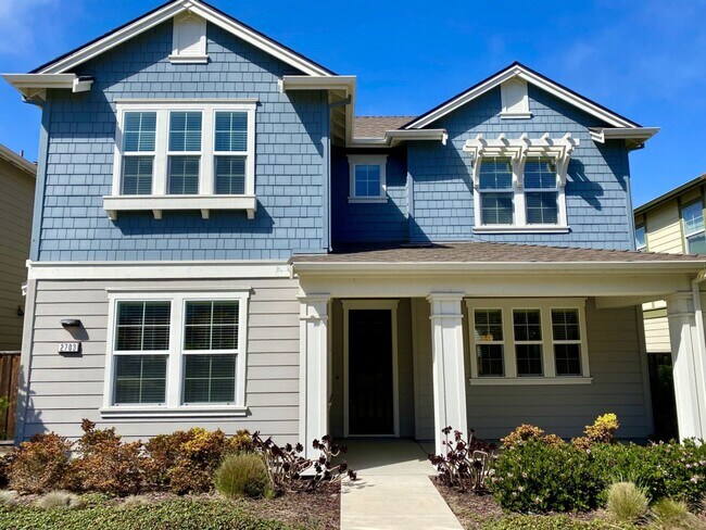 Foto del edificio - Beautiful Marina Home!