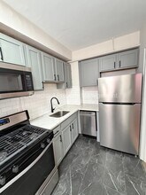 Building Photo - 5616 Pershing Ave