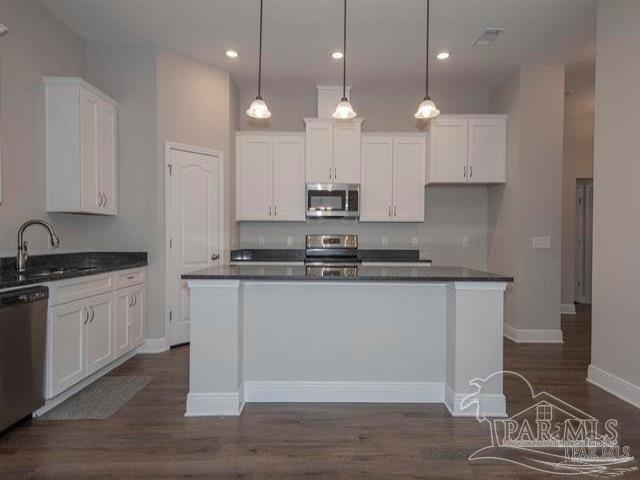 Building Photo - 5746 Dunridge Drive