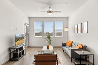 Building Photo - 7200 N 91st Ave